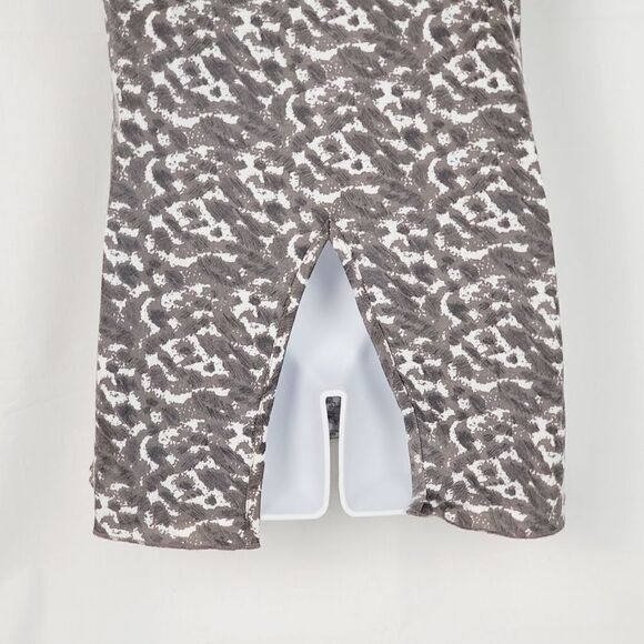 Daytrip XS Cap Sleeve Open back Top - Picture 4 of 8